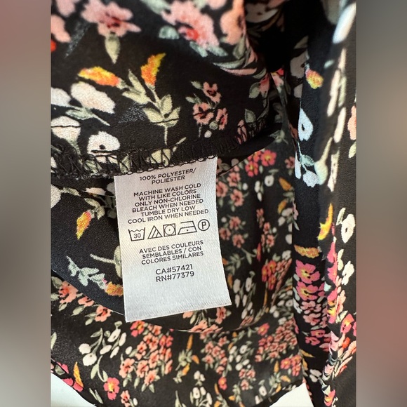 Women’s Black and Pink Floral Blouse - Picture 4 of 4